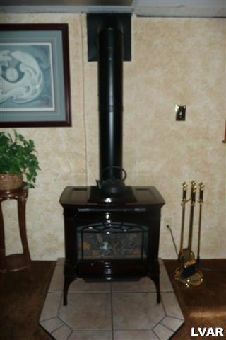 5587 Emmaus Road Emmaus, PA 18049 - Photo 16 of 21 Gallery Image 16