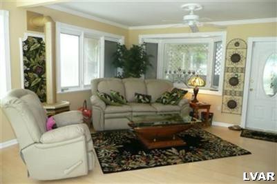 5587 Emmaus Road Emmaus, PA 18049 - Photo 2 of 21 Gallery Image 2