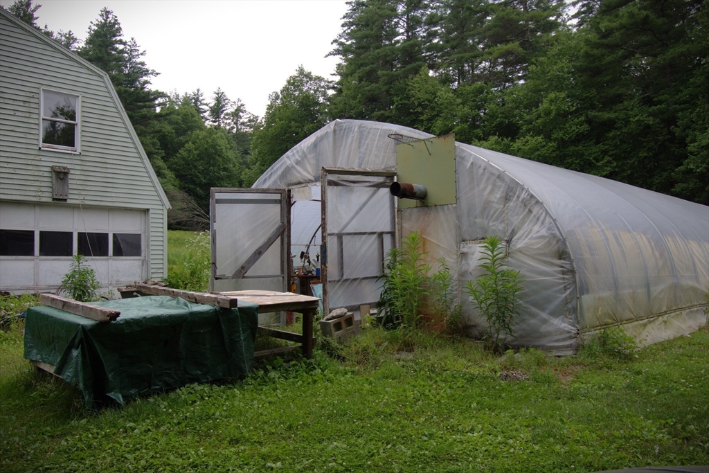 78 Blackmer Road Southbridge, MA 01550 - Photo 11 of 36