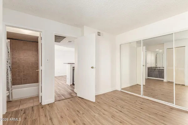 $133,500 | 3601 West Tierra Buena Lane, Unit 247, Phoenix, AZ 85053
