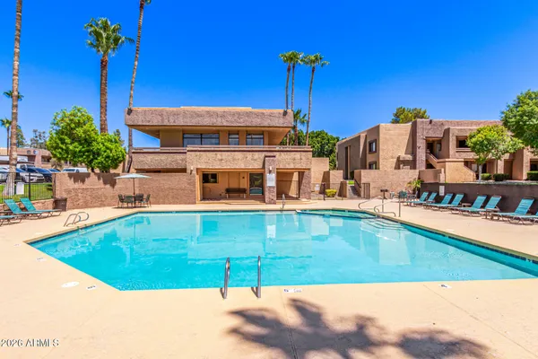$133,500 | 3601 West Tierra Buena Lane, Unit 247, Phoenix, AZ 85053