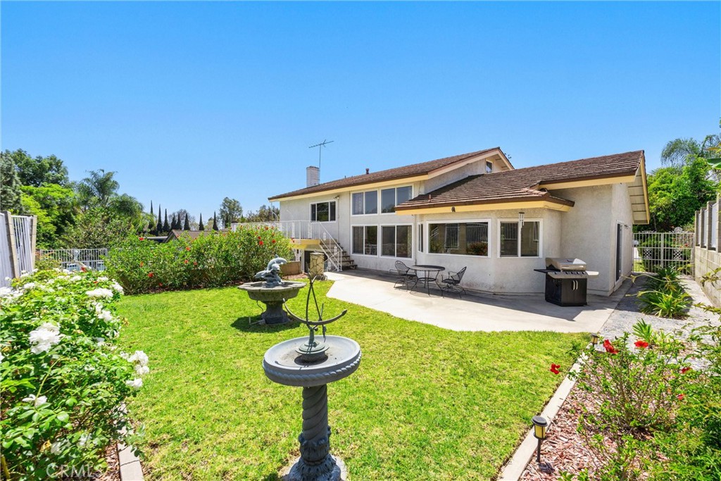 2132 Camino Rey Fullerton, CA 92833 - Photo 15 of 60