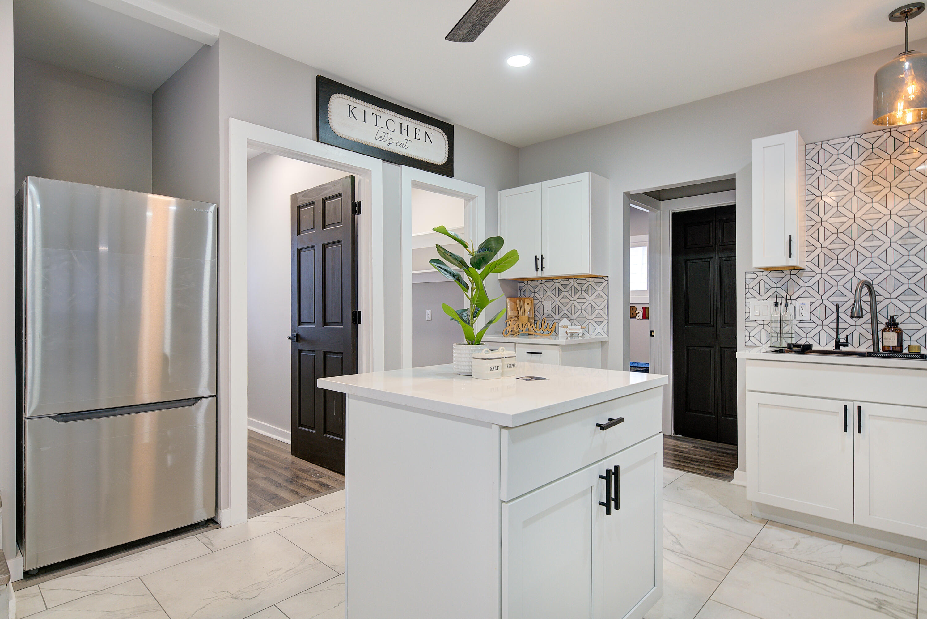 3565 North 14th Street Milwaukee, WI 53206 - Photo 10 of 31 _DSC8993_4_5