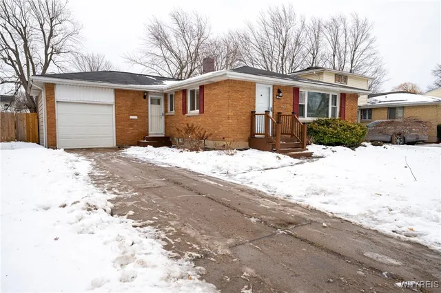 $399,900 | 191 Clearfield Drive, Amherst, NY 14221