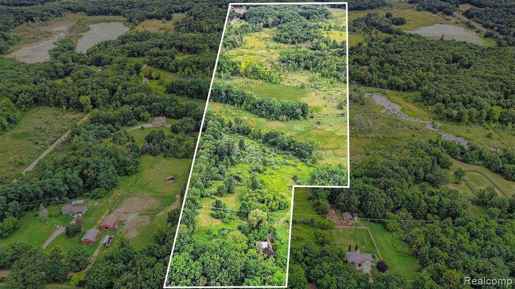 548 Munger Road Holly, MI 48442 - Photo 3 of 13 Gallery Image 3