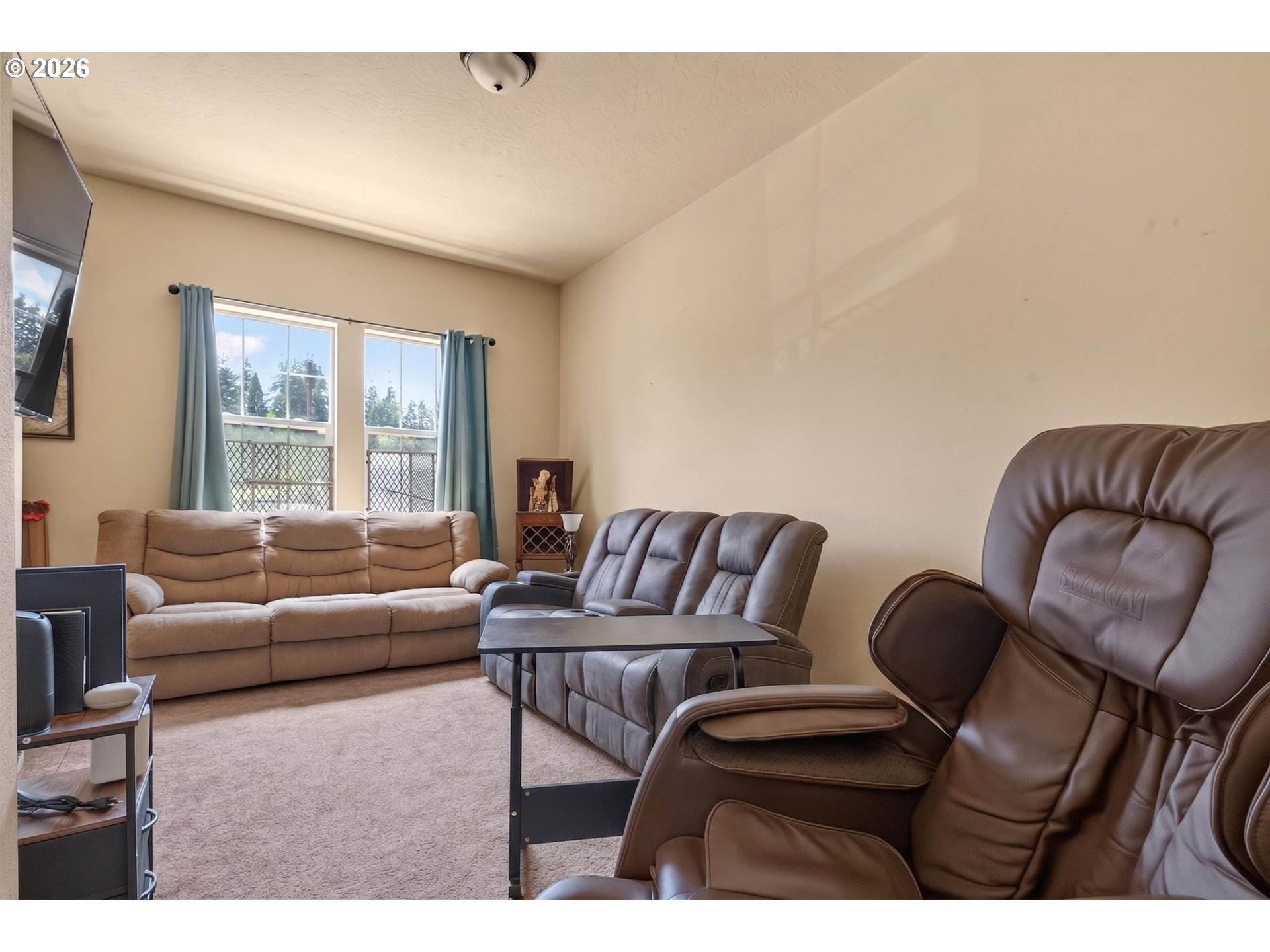 459 Lydia Street Yoncalla, OR 97499 - Photo 3 of 31
