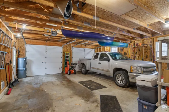 $599,900 | 440 Mountainside Drive, Turner, ME 04282