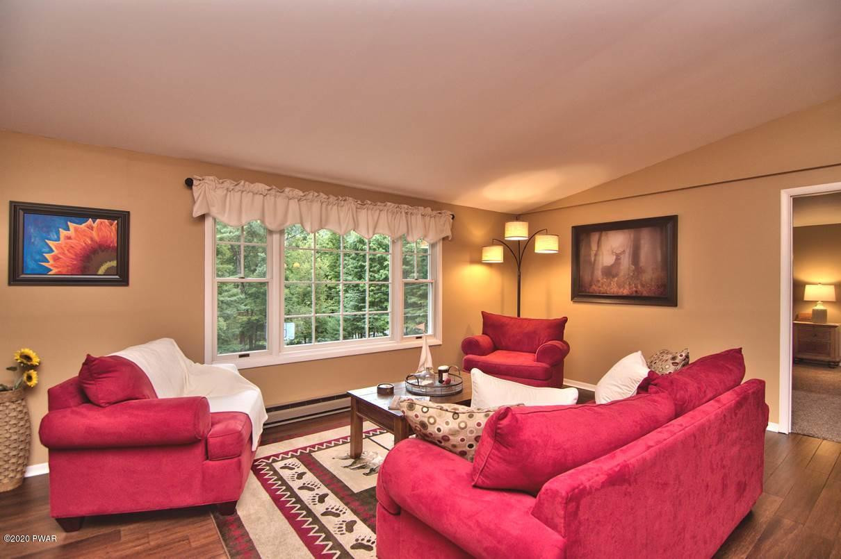 145 Dirk Road Tafton, PA 18464 - Photo 44 of 57 LIVING ROOM
