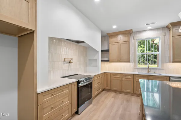 $575,000 | 312 Russ Road, Smithfield, NC 27577