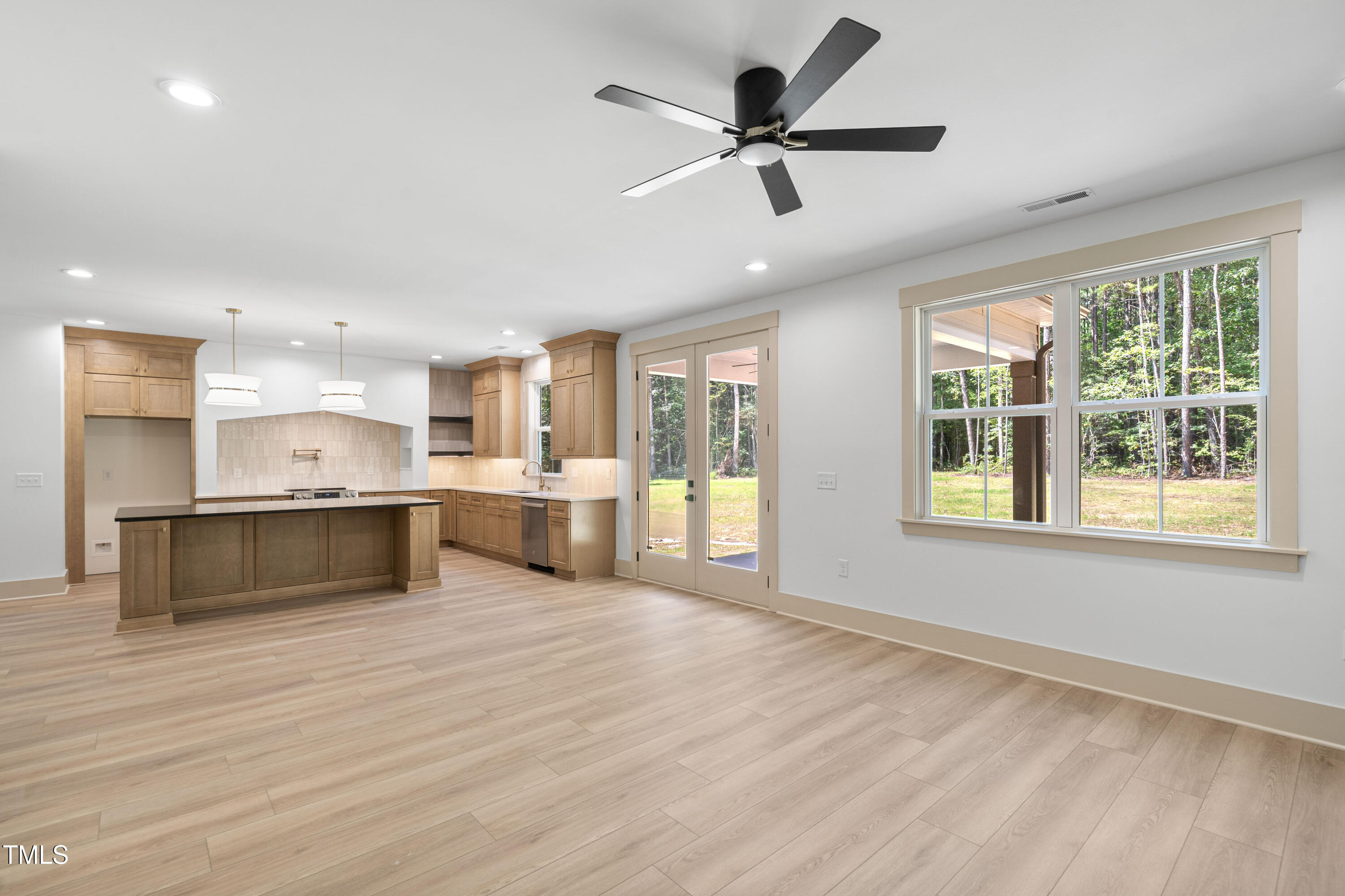 312 Russ Road Smithfield, NC 27577 - Photo 21 of 60 DSC09860