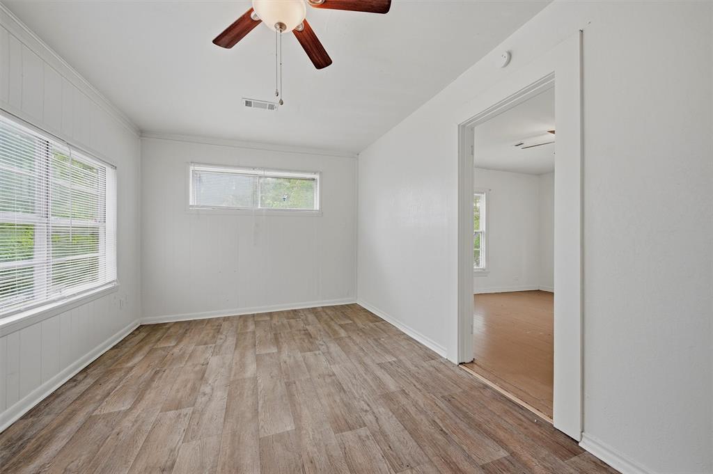 1105 West Hull Street Denison, TX 75020 - Photo 19 of 25