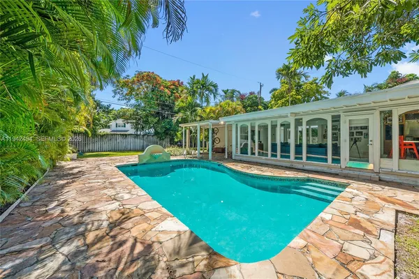 $10,250 | 4255 Lennox Drive, Miami, FL 33133