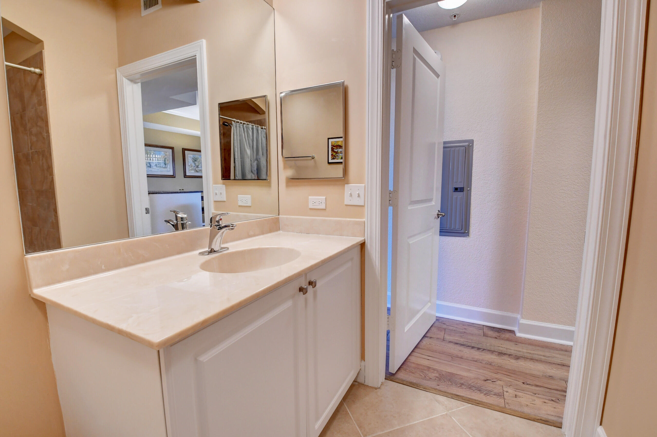 1660 Renaissance Commons Boulevard, Unit 2302 Boynton Beach, FL 33426 - Photo 30 of 61 61_dsc_8710_1_2_3_4