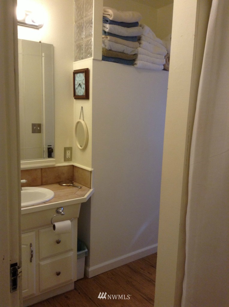 8189 Harborview Road Birch Bay, WA 98230 - Photo 16 of 25 Gallery Image 16