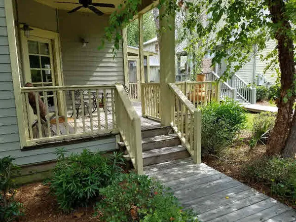 $1,950 | 25773 Canal Road, Unit 11, Orange Beach, AL 36561