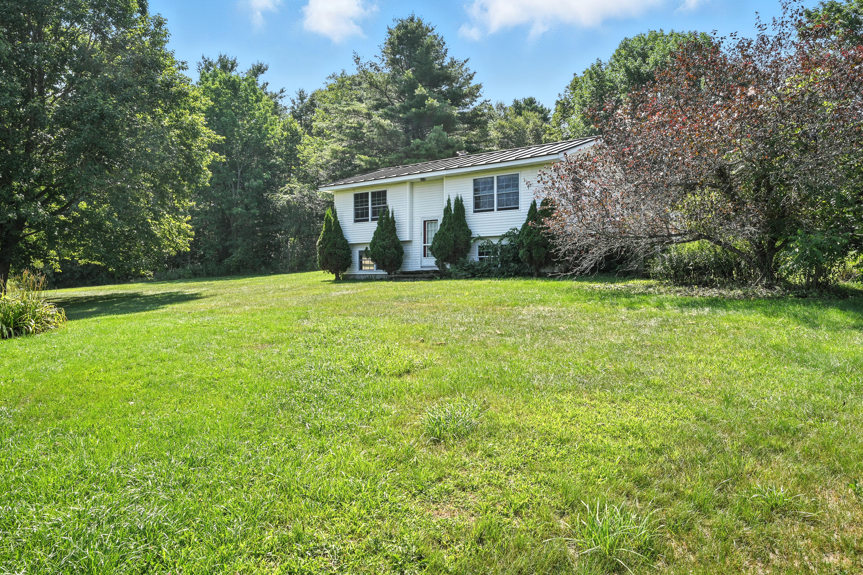 241 Parmenter Road Palermo, ME 04354 - Photo 11 of 38 110117gr-113