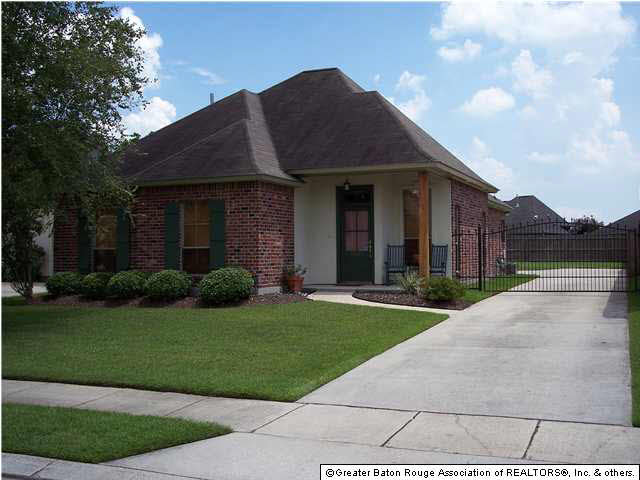 10428 Springrose Avenue Baton Rouge, LA 70810 - Photo 1 of 8