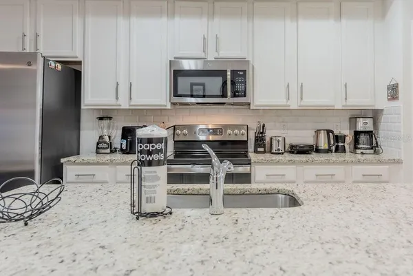 $2,750 | 4742 Terra Esmeralda Drive, Kissimmee, FL 34746