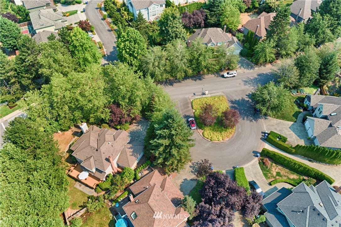 10001 Northeast 153rd Street Bothell, WA 98011 - Photo 8 of 30 Gallery Image 8