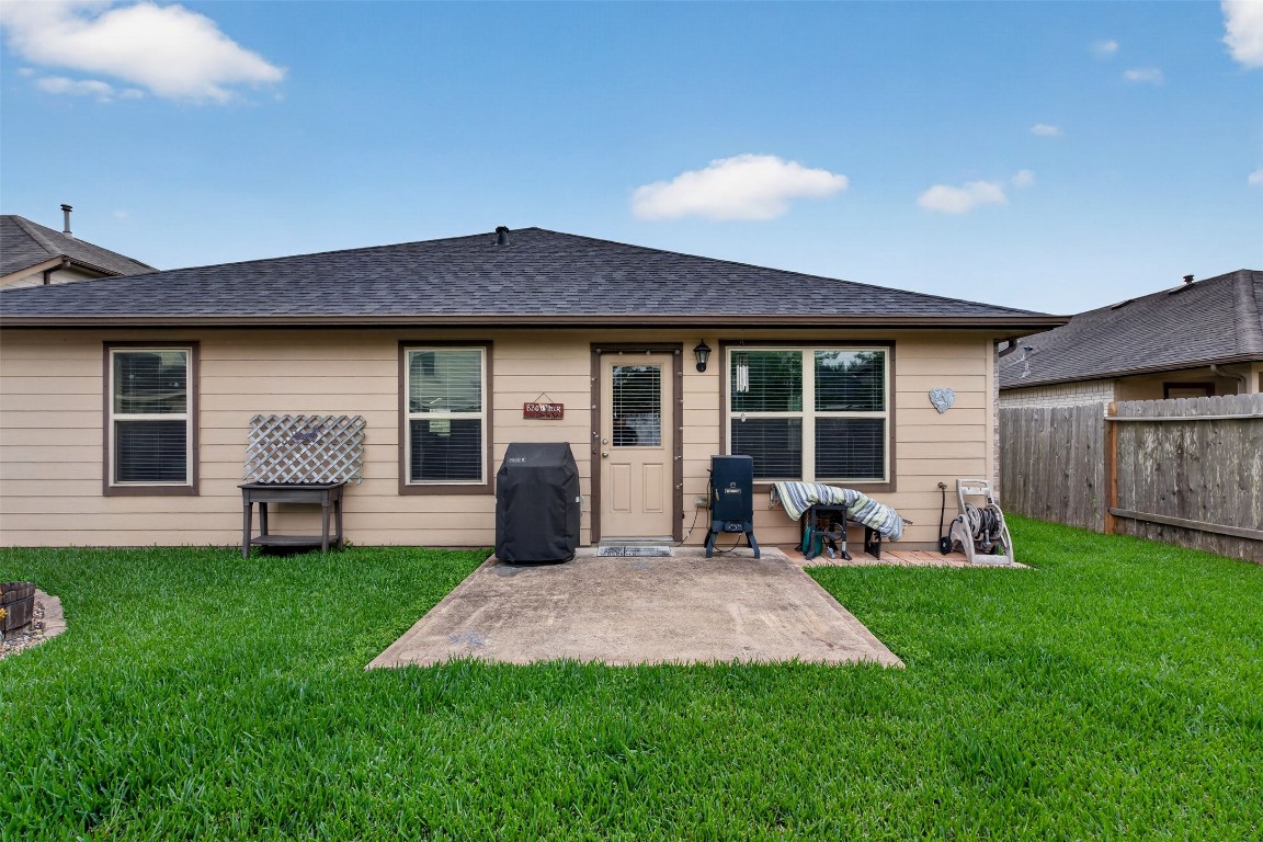19 Rodeo Bend Drive Manvel, TX 77578 - Photo 25 of 30