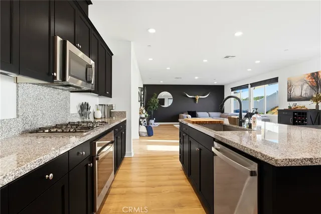 $3,995 | 24942 Whispering Way, Menifee, CA 92584