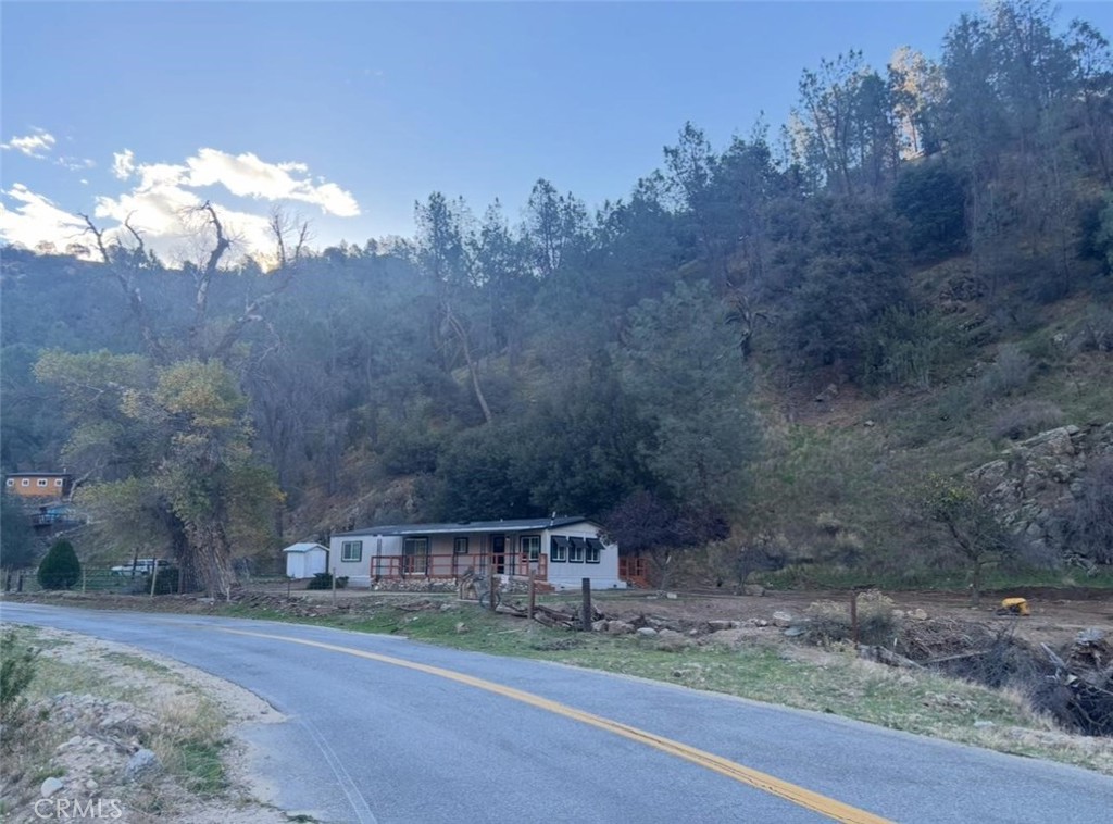 18266 Caliente Creek Road Caliente, CA 93518 - Photo 35 of 39