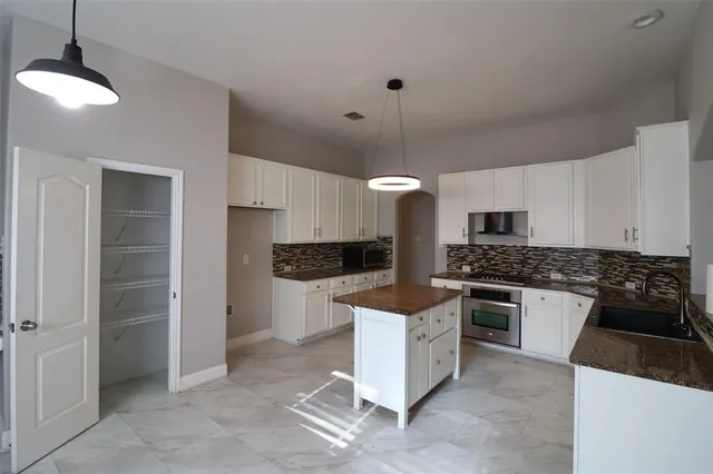 $2,350 | 10814-j A J A Forster Drive, Rowlett, TX 75089