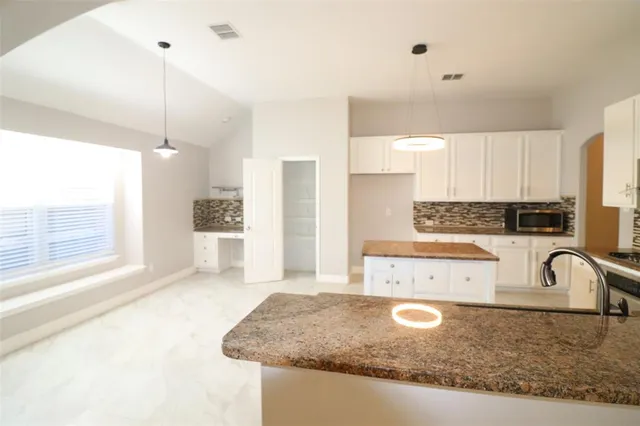 $2,350 | 10814-j A J A Forster Drive, Rowlett, TX 75089