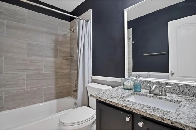 $2,350 | 10814-j A J A Forster Drive, Rowlett, TX 75089