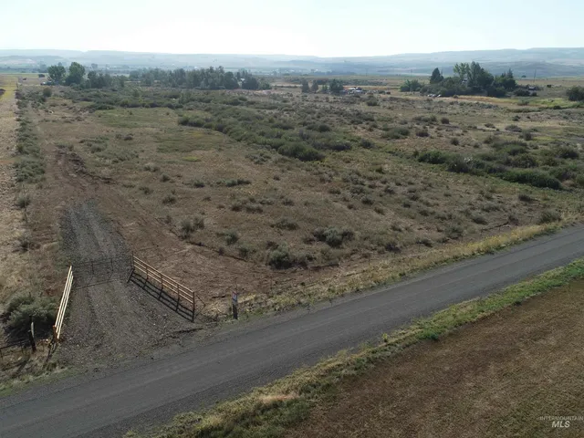 $170,500 | Tbd Tbd Sage Creek Road, Midvale, ID 83645
