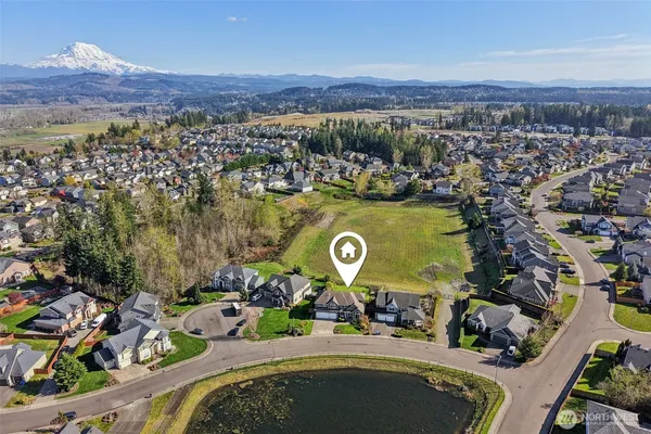 $800,000 | 13514 168th St Court East, Puyallup, WA 98374