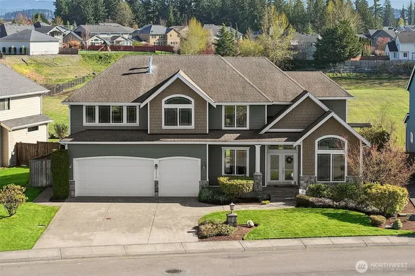 $800,000 | 13514 168th St Court East, Puyallup, WA 98374