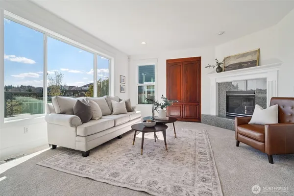 $800,000 | 13514 168th St Court East, Puyallup, WA 98374