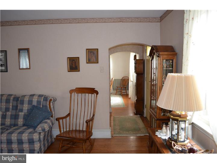 1415 Prospect Ridge Boulevard Haddon Heights, NJ 08035 - Photo 8 of 25 Gallery Image 8