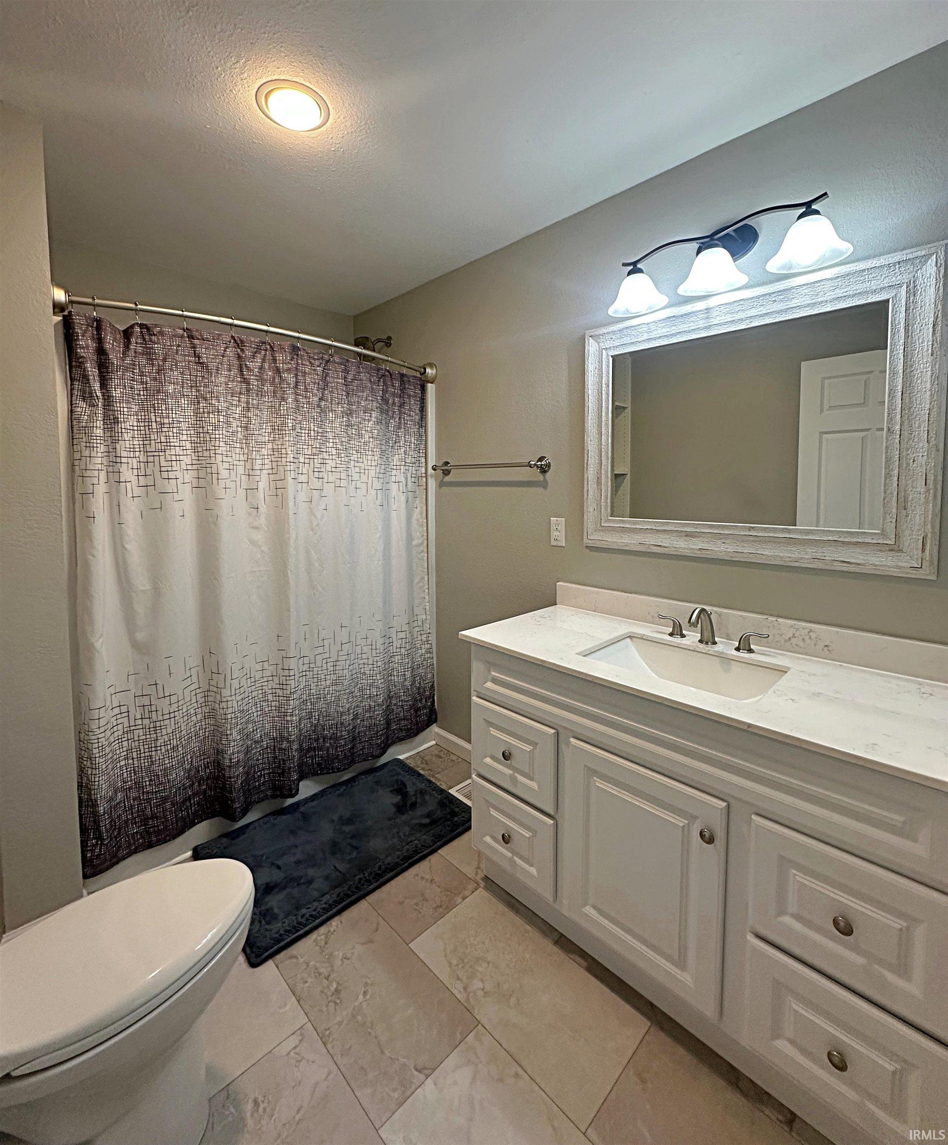 1047 Sugarland Road Washington, IN 47501 - Photo 14 of 33