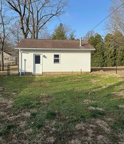 $332,000 | 1047 Sugarland Road, Washington, IN 47501