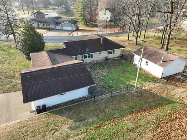 $315,000 | 1047 Sugarland Road, Washington, IN 47501