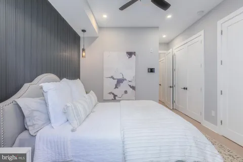 $749,900 | 1332 G Street Southeast, Unit 1, Washington, DC 20003