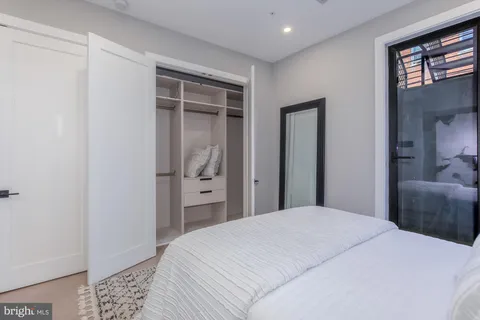 $749,900 | 1332 G Street Southeast, Unit 1, Washington, DC 20003