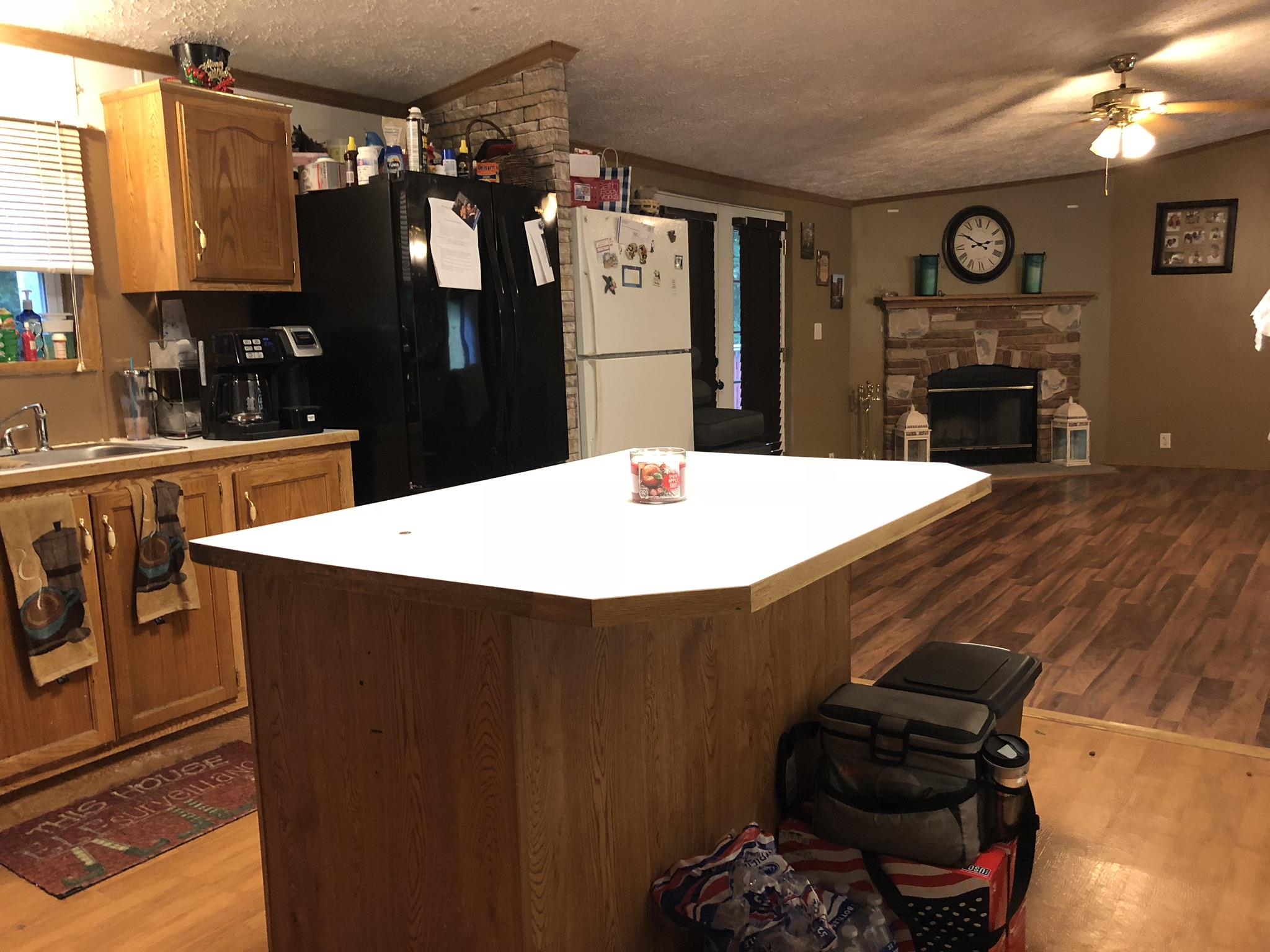 399 Brock Road Charlotte, TN 37036 - Photo 7 of 22 Island in the center of the kitchen!