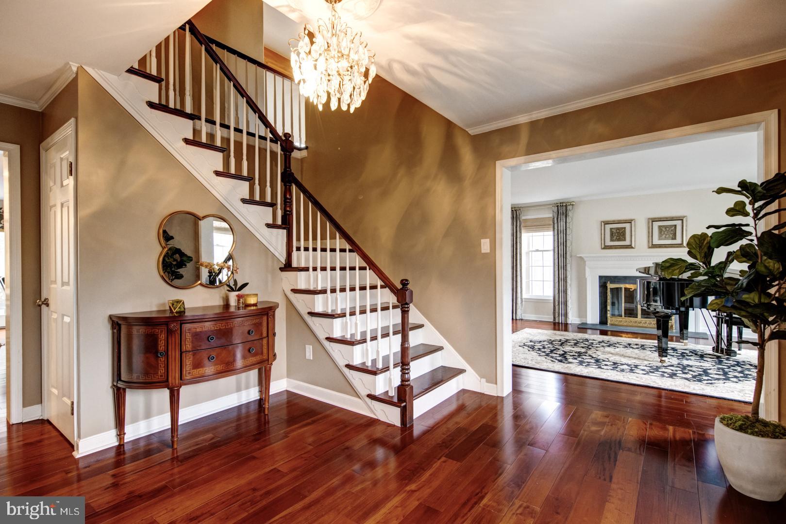 1337 Shadow Oak Drive Malvern, PA 19355 - Photo 3 of 49