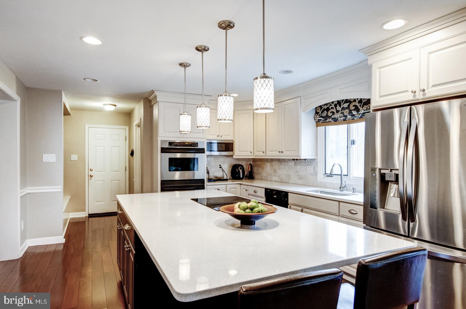 1337 Shadow Oak Drive Malvern, PA 19355 - Photo 6 of 49