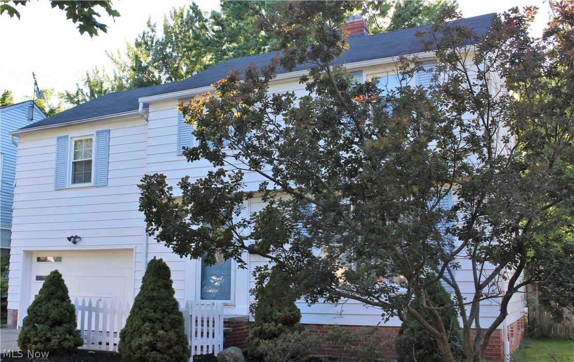 1184 Gordon Road Lyndhurst, OH 44124 - Photo 21 of 22
