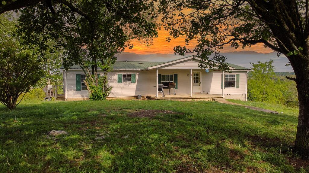 574WeemsChapel-Profile