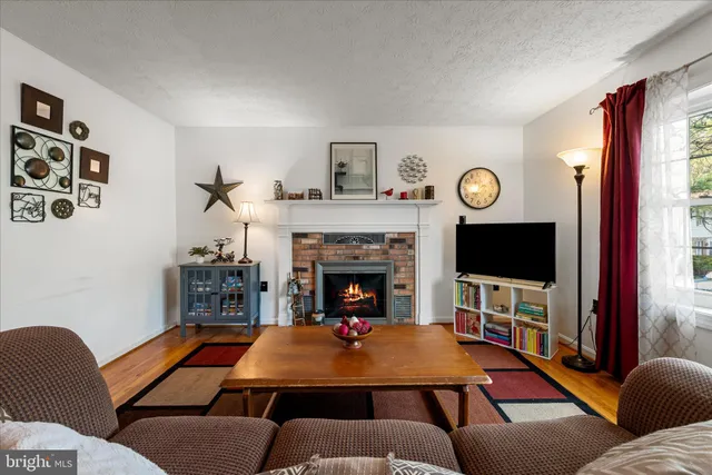 $269,900 | 126 Warren Circle, Stephens City, VA 22655