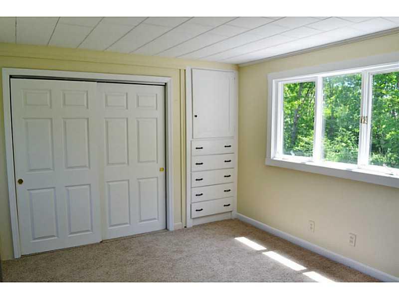 32 Loop Road Topsham, ME 04086 - Photo 14 of 24 Bedroom.