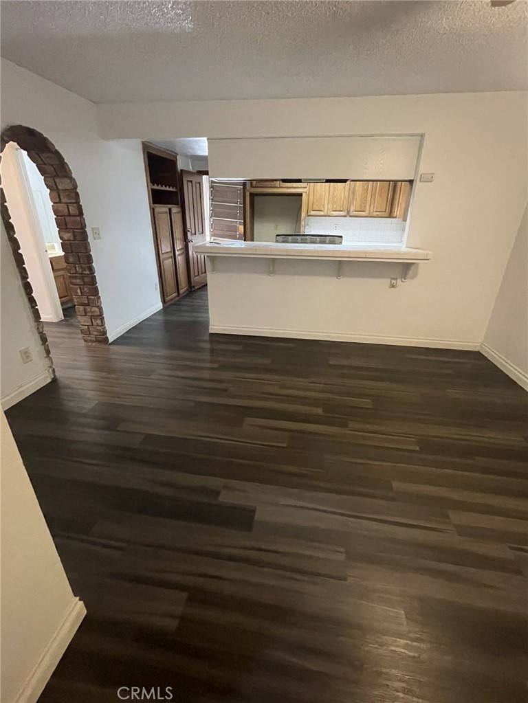 246 East Hullett Street Long Beach, CA 90805 - Photo 7 of 9