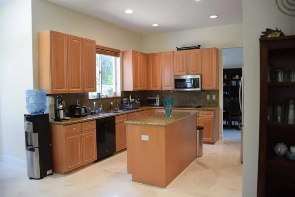 $6,950 | 9898 Palma Vista Way, Boca Raton, FL 33428