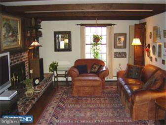 375 Danell Road Wayne, PA 19087 - Photo 4 of 12 Family Room