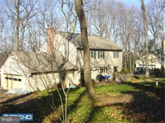 375 Danell Road Wayne, PA 19087 - Photo 7 of 12 Exterior Back